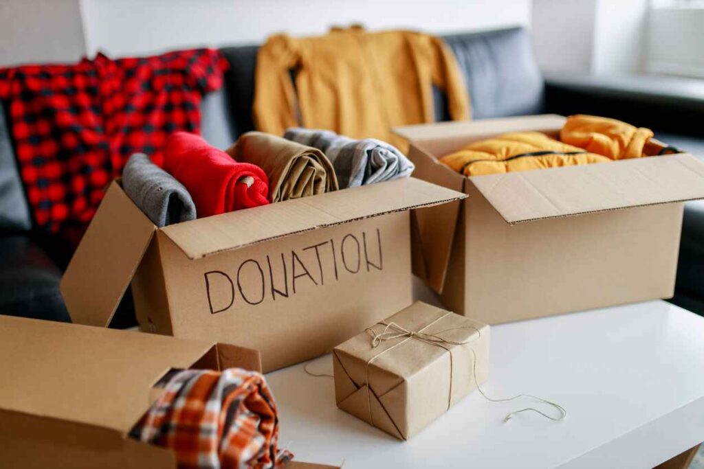 How Clothing Donations Make a Difference I SVDPLI